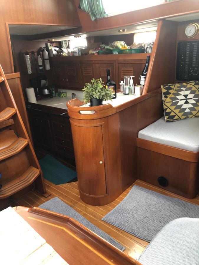 From September Lyra On The Go To Suriname Till 1 April 2026 Joint Captain Casey Medemblik Eksteriør billede